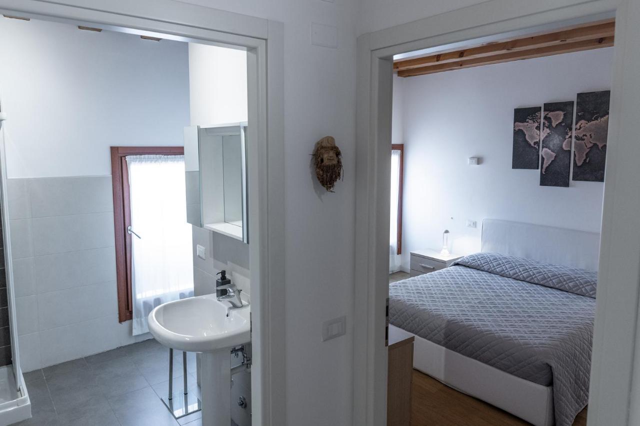 Vicolo J. Da Ponte - Bassano Centro Storico Apartment บัสซาโน เดล กรัปปา ภายนอก รูปภาพ